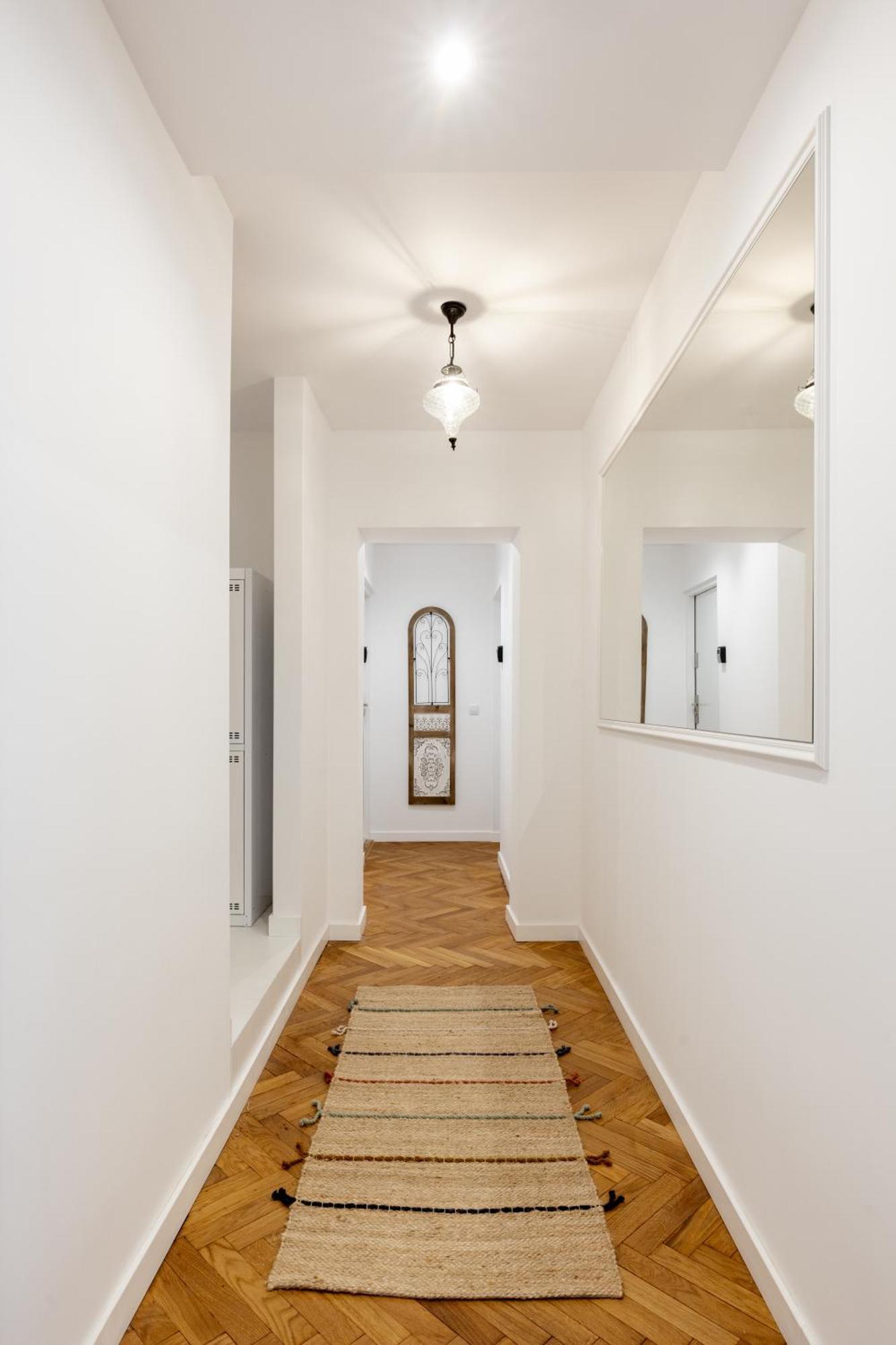 Four Seasons Old Town - Spring Apartment วอร์ซอ ภายนอก รูปภาพ
